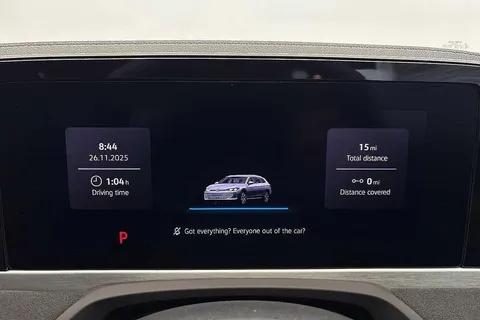 GL75EWA Volkswagen Passat 1.5 TSI eHybrid R-Line 5dr DSG Thumbnail #11