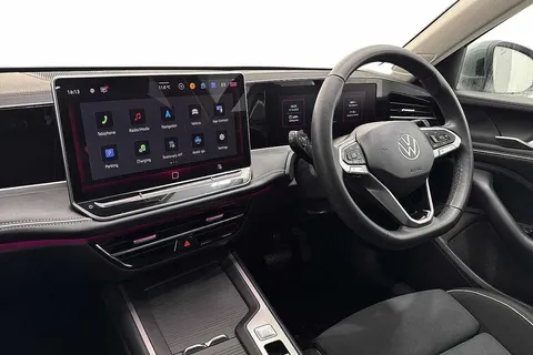 DF25UDM Volkswagen Passat 1.5 TSI eHybrid Life 5dr DSG **TOWBAR** Thumbnail #2