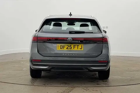 DF25FTJ Volkswagen Passat 1.5 TSI eHybrid Life 5dr DSG, **PAN ROOF, DRIVER ASSISTANCE PACK** Thumbnail #8