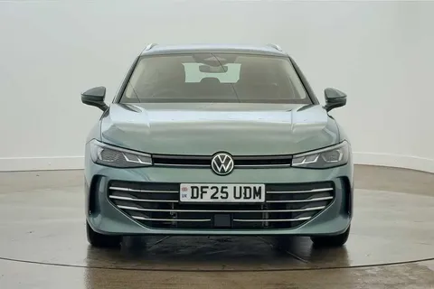 DF25UDM Volkswagen Passat 1.5 TSI eHybrid Life 5dr DSG **TOWBAR** Thumbnail #7