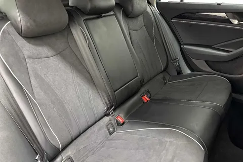 DF25UDM Volkswagen Passat 1.5 TSI eHybrid Life 5dr DSG **TOWBAR** Thumbnail #9