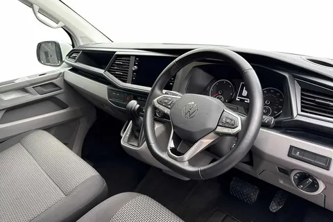 PK74OBM Volkswagen Transporter T30 Panel van Highline SWB 204 PS 2.0 TDI 7sp DSG Thumbnail #8