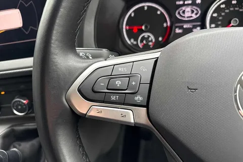 PK74OAC Volkswagen Transporter T28 Panel van Highline SWB 110 PS 2.0 TDI 5sp Manual Thumbnail #27