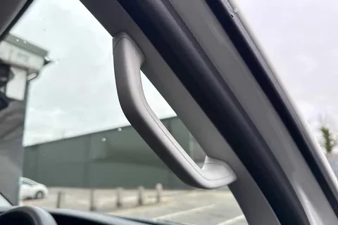 PK74OBM Volkswagen Transporter T30 Panel van Highline SWB 204 PS 2.0 TDI 7sp DSG Thumbnail #36