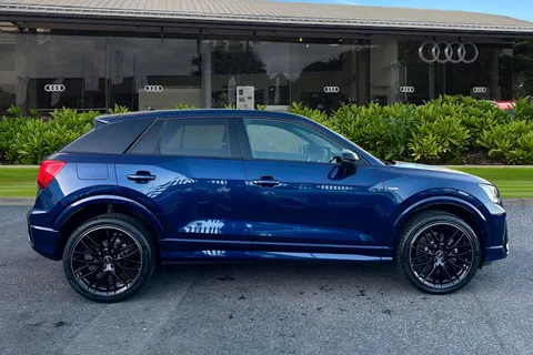  Audi Q2 1.0 TFSI 30 Black Edition Euro 6 (s/s) 5dr Thumbnail #4