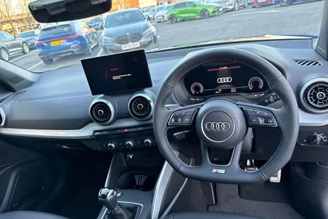  Audi Q2 1.0 TFSI 30 Black Edition Euro 6 (s/s) 5dr Thumbnail #13