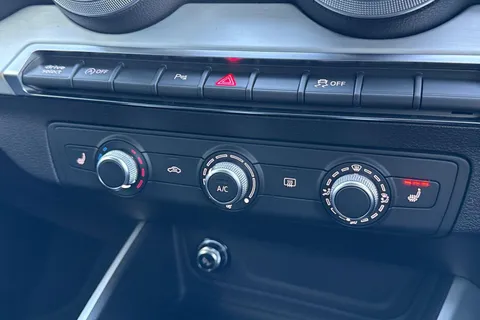  Audi Q2 1.0 TFSI 30 Black Edition Euro 6 (s/s) 5dr Thumbnail #19