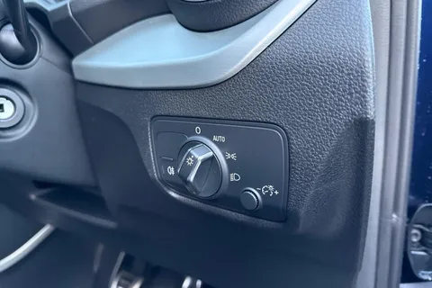  Audi Q2 1.0 TFSI 30 Black Edition Euro 6 (s/s) 5dr Thumbnail #43