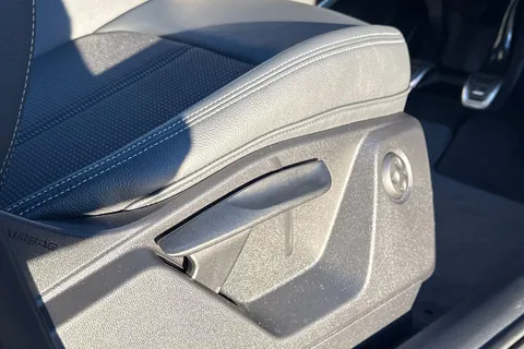  Audi Q2 1.0 TFSI 30 Black Edition Euro 6 (s/s) 5dr Thumbnail #45