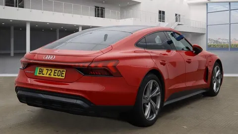 BL72EOE Audi e-tron GT 93.4kWh Auto quattro 4dr Thumbnail #4