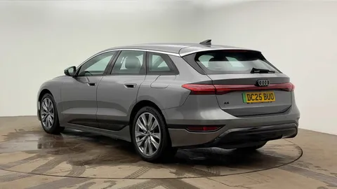 DC25BUO Audi A6 E-Tron Avant 83kWh Sport Auto 5dr Thumbnail #3