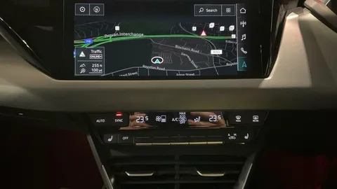 BL72EOE Audi e-tron GT 93.4kWh Auto quattro 4dr Thumbnail #12