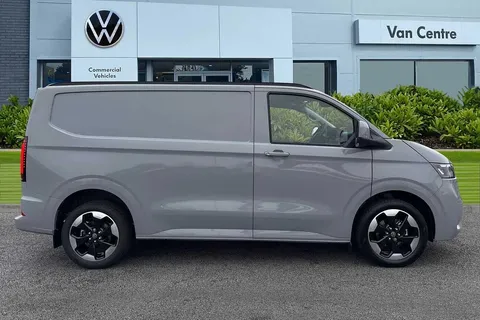 BT75CHH Volkswagen Transporter 2.0 TDI 150 Commerce Pro Van Auto Thumbnail #4