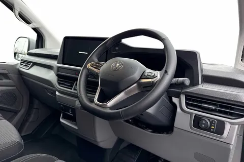 BT75CHH Volkswagen Transporter 2.0 TDI 150 Commerce Pro Van Auto Thumbnail #7