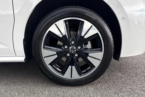 DA75URF Volkswagen California Ocean T7 SWB 150 PS DSG - 19' Wheels /Advanced Parking Pack Thumbnail #5