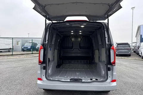 BT75CHH Volkswagen Transporter 2.0 TDI 150 Commerce Pro Van Auto Thumbnail #10