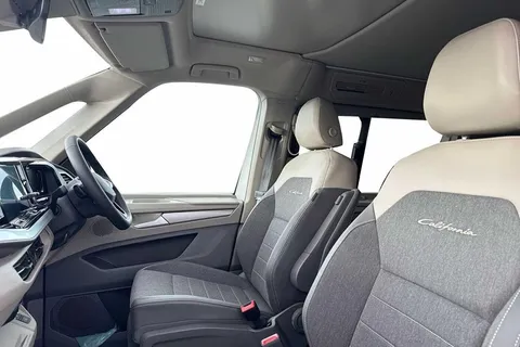 DA75URF Volkswagen California Ocean T7 SWB 150 PS DSG - 19' Wheels /Advanced Parking Pack Thumbnail #10