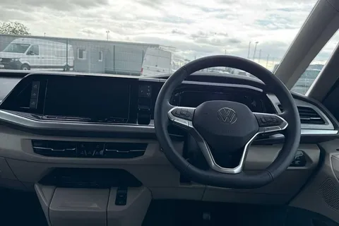 DA75URF Volkswagen California Ocean T7 SWB 150 PS DSG - 19' Wheels /Advanced Parking Pack Thumbnail #12