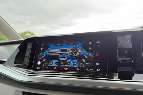 DA75URF Volkswagen California Ocean T7 SWB 150 PS DSG - 19' Wheels /Advanced Parking Pack Thumbnail #18