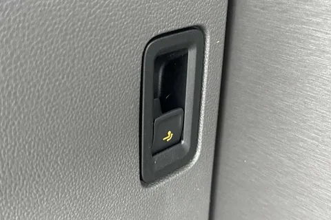 DA75URF Volkswagen California Ocean T7 SWB 150 PS DSG - 19' Wheels /Advanced Parking Pack Thumbnail #34