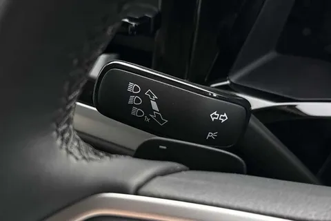 DA75URF Volkswagen California Ocean T7 SWB 150 PS DSG - 19' Wheels /Advanced Parking Pack Thumbnail #43