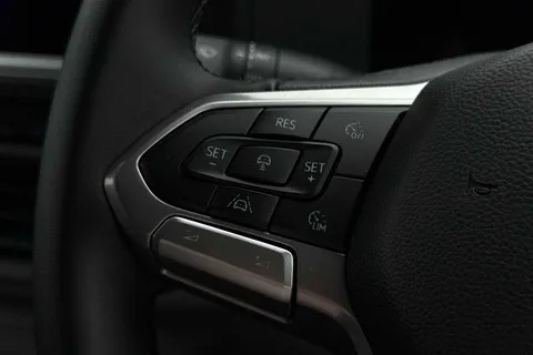 BT75CHH Volkswagen Transporter 2.0 TDI 150 Commerce Pro Van Auto Thumbnail #40