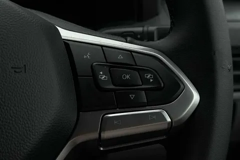 BT75CHH Volkswagen Transporter 2.0 TDI 150 Commerce Pro Van Auto Thumbnail #41