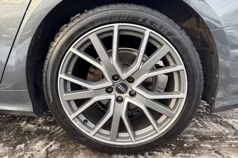 YC69YTH Audi A6 Saloon 2.0 TDI 40 Black Edition S Tronic Euro 6 (s/s) 4dr Thumbnail #24