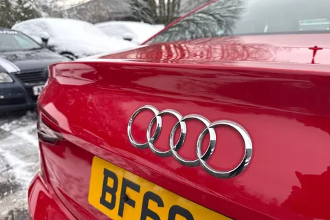 BF66AXR Audi A4 2.0 TDI S line S Tronic quattro Euro 6 (s/s) 4dr Thumbnail #27