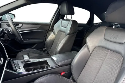 YC69YTH Audi A6 Saloon 2.0 TDI 40 Black Edition S Tronic Euro 6 (s/s) 4dr Thumbnail #38