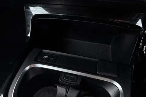 LL69KYZ Mercedes-Benz A Class 1.3 A180 Sport (Executive) Euro 6 (s/s) 5dr Thumbnail #43