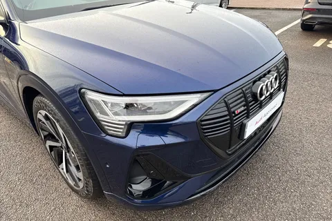 MK71DHL Audi e-tron Black Edition 55 quattro 300,00 kW Thumbnail #9