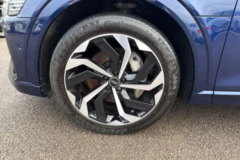 MK71DHL Audi e-tron Black Edition 55 quattro 300,00 kW Thumbnail #11