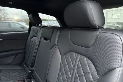  Audi SQ7 4.0 TFSI V8 Vorsprung Tiptronic quattro Euro 6 (s/s) 5dr Thumbnail #19