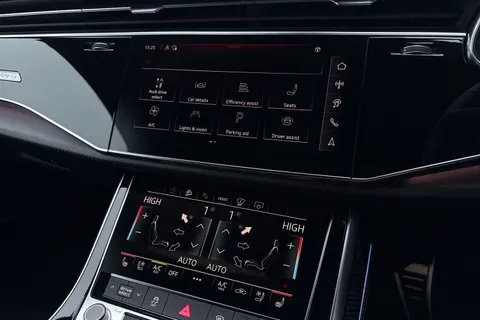  Audi SQ7 4.0 TFSI V8 Vorsprung Tiptronic quattro Euro 6 (s/s) 5dr Thumbnail #31