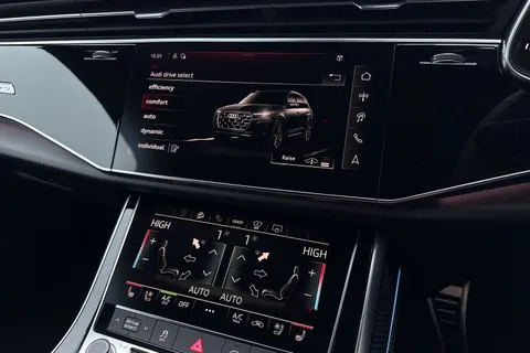  Audi SQ7 4.0 TFSI V8 Vorsprung Tiptronic quattro Euro 6 (s/s) 5dr Thumbnail #33