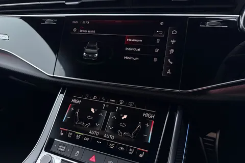  Audi SQ7 4.0 TFSI V8 Vorsprung Tiptronic quattro Euro 6 (s/s) 5dr Thumbnail #37