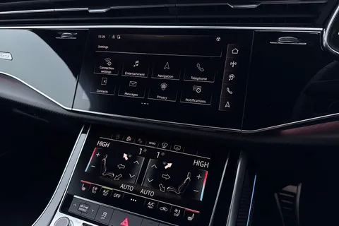  Audi SQ7 4.0 TFSI V8 Vorsprung Tiptronic quattro Euro 6 (s/s) 5dr Thumbnail #42