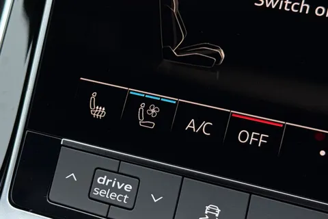  Audi SQ7 4.0 TFSI V8 Vorsprung Tiptronic quattro Euro 6 (s/s) 5dr Thumbnail #57