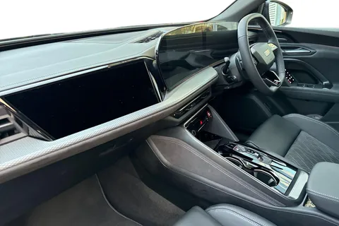 DX75TOJ Audi Q5 SUV Edition 1 TDI quattro 204 PS S tronic Thumbnail #15