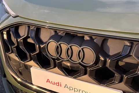 DX75TOJ Audi Q5 SUV Edition 1 TDI quattro 204 PS S tronic Thumbnail #25