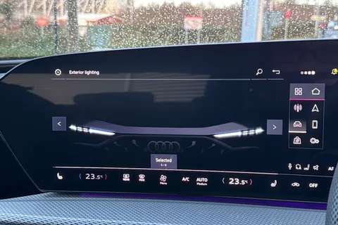 DX75TOJ Audi Q5 SUV Edition 1 TDI quattro 204 PS S tronic Thumbnail #31