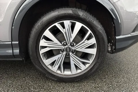 KM73WRZ Audi Q4 e-tron Q4  (S) Sport 40 e-tron  150,00 kW Thumbnail #13