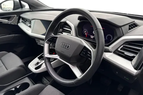 KM73WRZ Audi Q4 e-tron Q4  (S) Sport 40 e-tron  150,00 kW Thumbnail #15