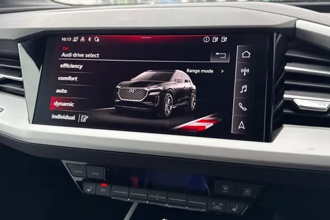 KM73WRZ Audi Q4 e-tron Q4  (S) Sport 40 e-tron  150,00 kW Thumbnail #32