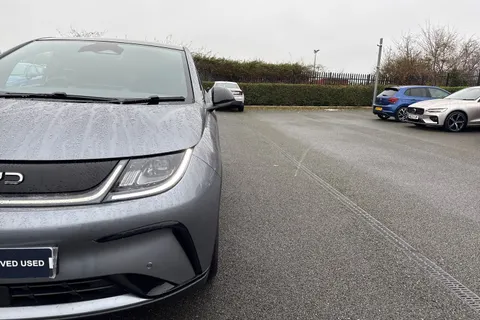 DE75UKW BYD Dolphin 60.48kWh Design Auto 5dr Thumbnail #26