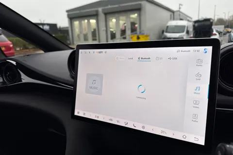 DE75UKW BYD Dolphin 60.48kWh Design Auto 5dr Thumbnail #48