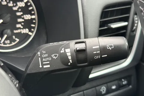 BT72UHX Nissan Qashqai 1.3 DIG-T MHEV Acenta Premium XTRON Euro 6 (s/s) 5dr Thumbnail #39