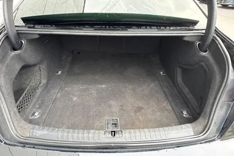 PN69ERY Audi A6 Saloon 2.0 TDI 40 S line S Tronic quattro Euro 6 (s/s) 4dr Thumbnail #7