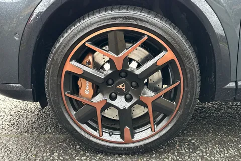 DK75VJM CUPRA Formentor 1.5 eHybrid 25.8kWh VZ3 DSG Euro 6 (s/s) 5dr Thumbnail #11